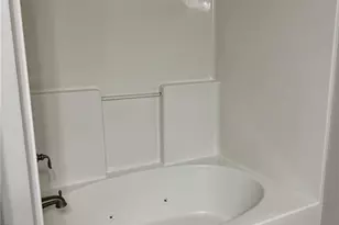 381 Gallery Dr, Spring Lake, NC 28390 - Photo 10