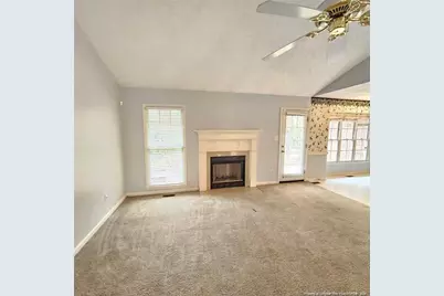 6805 Jacobs Creek Circle, Fayetteville, NC 28306 - Photo 6