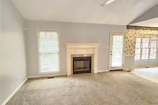 6805 Jacobs Creek Cir, Fayetteville, NC 28306 - Photo 6