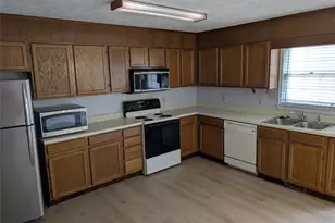 4846 Pinedale Blvd, Lumberton, NC 28358 - Photo 6