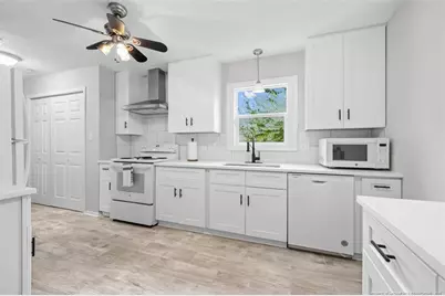 4595 Ferncreek Drive, Fayetteville, NC 28314 - Photo 32