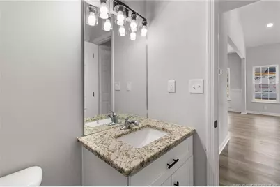 802 Holmes Street, Clinton, NC 28328 - Photo 24