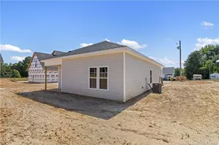 802 Holmes St, Clinton, NC 28328 - Photo 26