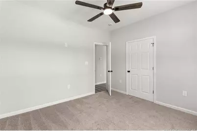 802 Holmes Street, Clinton, NC 28328 - Photo 12