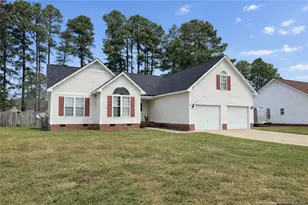 1546 Clan Campbell Dr, Raeford, NC 28376 - Photo 2