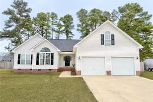 1546 Clan Campbell Dr, Raeford, NC 28376 - Photo 2