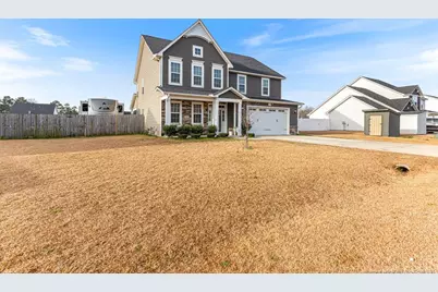 1528 Creekwood Road, Hope Mills, NC 28348 - Photo 2