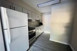 4953 Fieldcrest Rd, Fayetteville, NC 28303 - Photo 4