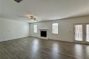 1728 Stackhouse Dr, Fayetteville, NC 28314 - Photo 10