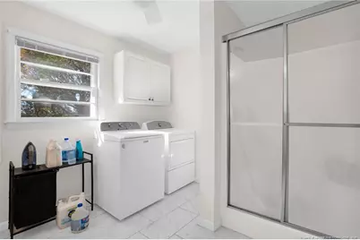 125 W Palmer Street, Raeford, NC 28376 - Photo 12