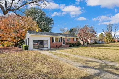 125 W Palmer Street, Raeford, NC 28376 - Photo 22