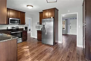 6654 Vaughn Rd, Fayetteville, NC 28304 - Photo 10