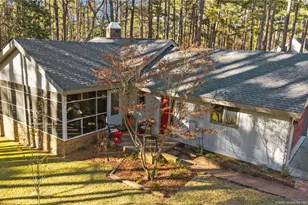 15740 Fox Ln, Wagram, NC 28396 - Photo 6