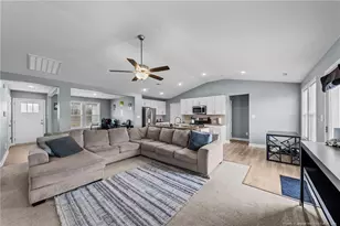 522 Carolina Church Rd, Saint Pauls, NC 28384 - Photo 8