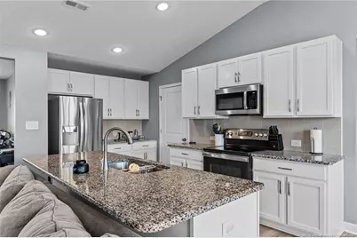 522 Carolina Church Road, Saint Pauls, NC 28384 - Photo 4