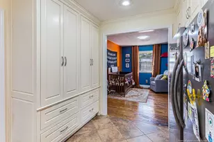 215 Northview Dr, Fayetteville, NC 28303 - Photo 10