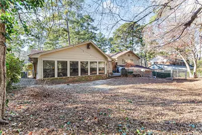 215 Northview Drive, Fayetteville, NC 28303 - Photo 38