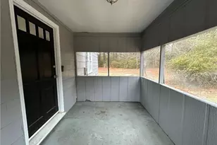 1518 Stansfield Dr, Fayetteville, NC 28303 - Photo 2