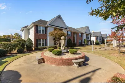 1908 Harcourt Circle #104, Fayetteville, NC 28304 - Photo 4