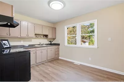 117 Leona Avenue, Fayetteville, NC 28314 - Photo 8