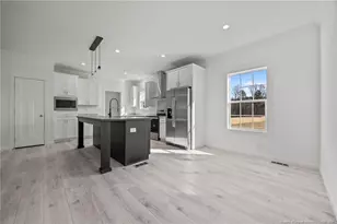 849 Loop Rd, Bunnlevel, NC 28323 - Photo 8