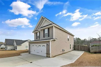 5227 Goshawk Drive, Hope Mills, NC 28348 - Photo 2