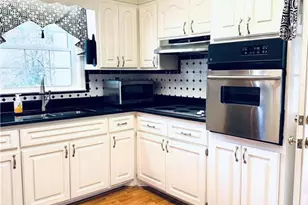 1904 Hamilton Dr, Sanford, NC 27330 - Photo 12