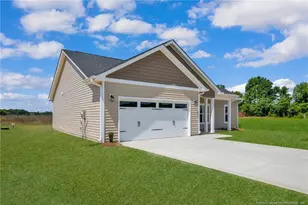 195 Barberry Rd, Raeford, NC 28376 - Photo 2