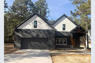 100 S Glenwood Trail, Southern Pines, NC 28387 - Photo 1