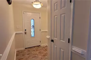 417 Southland Dr, Fayetteville, NC 28311 - Photo 2