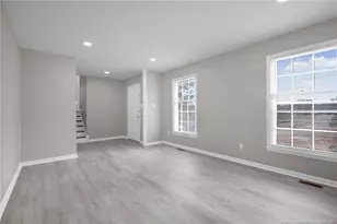 382 Saddle Ridge Rd, Fayetteville, NC 28311 - Photo 2