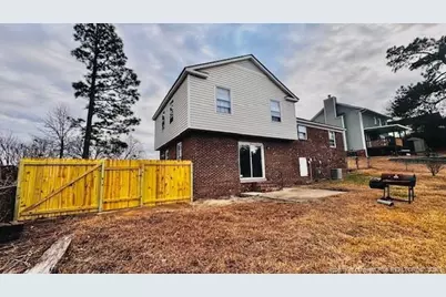 382 Saddle Ridge Road, Fayetteville, NC 28311 - Photo 2