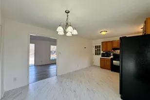 1955 Christopher Way, Fayetteville, NC 28303 - Photo 6