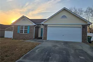 2916 Loon Dr, Fayetteville, NC 28306 - Photo 2