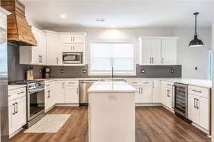 29961 Loblolly Ct, Wagram, NC 28396 - Photo 8