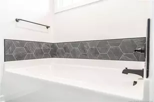 29961 Loblolly Ct, Wagram, NC 28396 - Photo 32