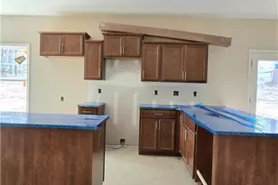 153 Sandalwood Dr, Spring Lake, NC 28390 - Photo 4