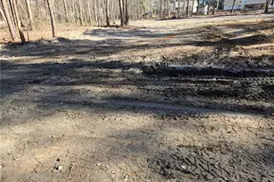 153 Sandalwood Dr, Spring Lake, NC 28390 - Photo 4