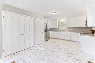 1815 Stockton Drive, Fayetteville, NC 28304 - Photo 8