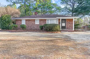 1815 Stockton Dr, Fayetteville, NC 28304 - Photo 1