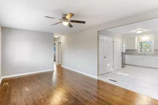 1815 Stockton Dr, Fayetteville, NC 28304 - Photo 4