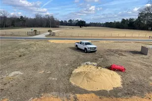 2677 Smith Mill Rd, Lumberton, NC 28358 - Photo 4