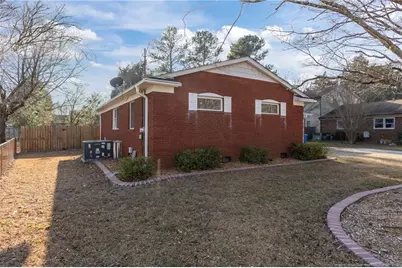 423 Morningside Drive, Fayetteville, NC 28311 - Photo 4