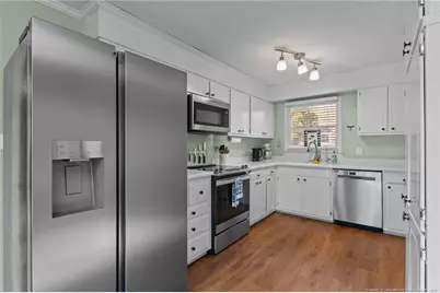 423 Morningside Drive, Fayetteville, NC 28311 - Photo 10