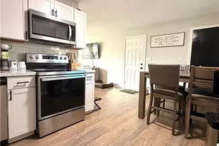 3216 E Brinkley Dr, Spring Lake, NC 28390 - Photo 4