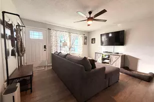 3216 E Brinkley Dr, Spring Lake, NC 28390 - Photo 2