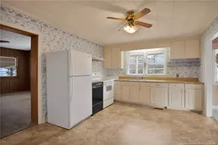 400 Roxie Ave, Fayetteville, NC 28304 - Photo 10