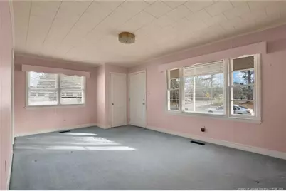 400 Roxie Avenue, Fayetteville, NC 28304 - Photo 6