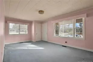 400 Roxie Ave, Fayetteville, NC 28304 - Photo 6