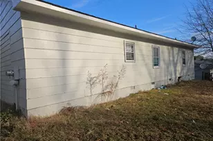 78 Azalea Dr, Spring Lake, NC 28390 - Photo 4